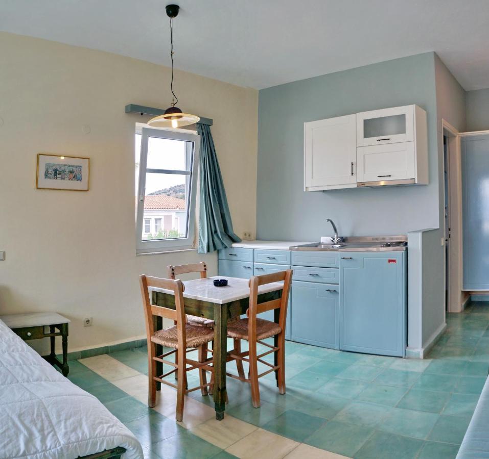 Panselinos Hotel Eftalou Bagian luar foto
