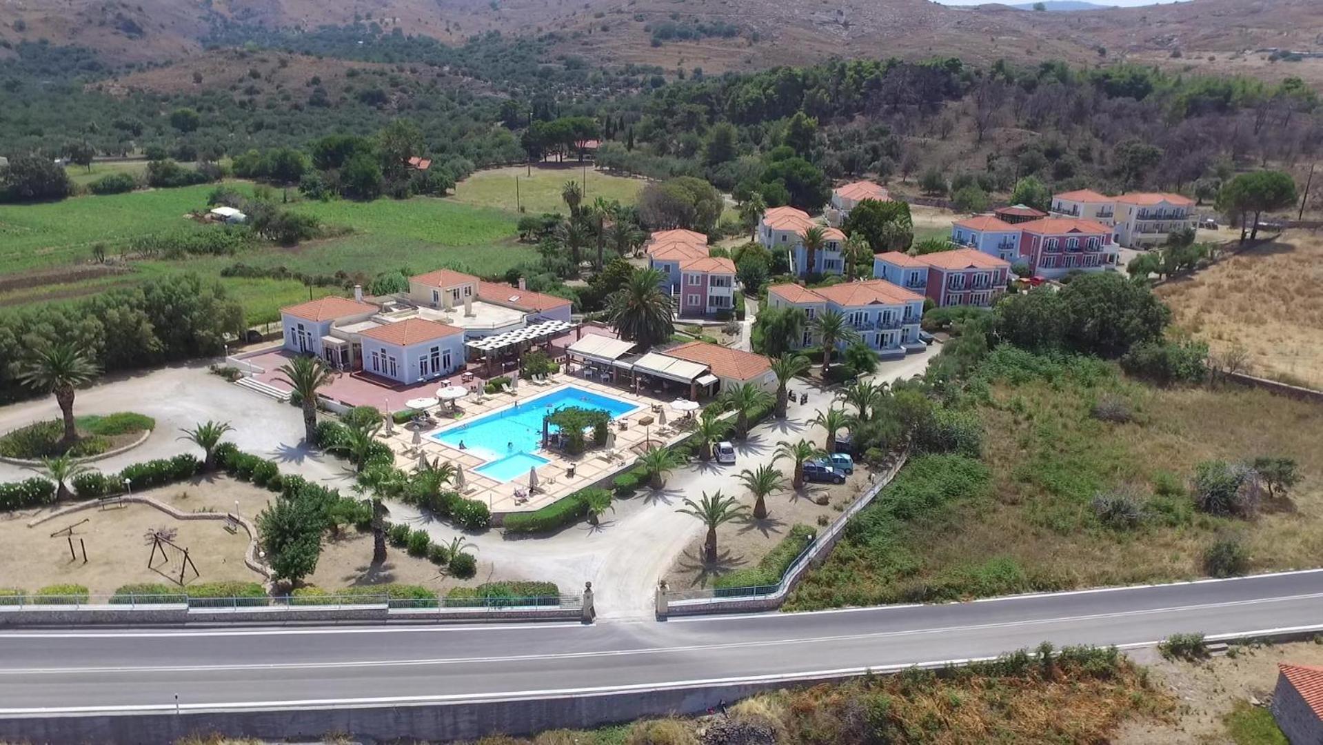 Panselinos Hotel Eftalou Bagian luar foto